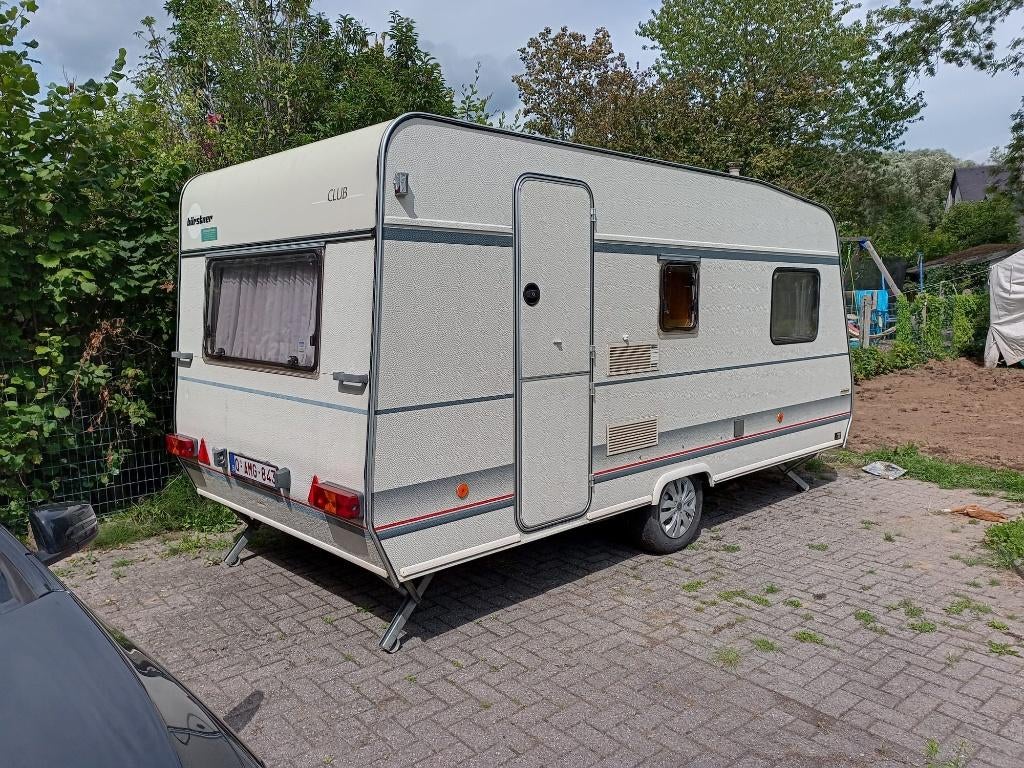 Caravan Burstner, Omvormbare zithoek, Uitbouw voortent, 750 - 1000 kg, Particulier