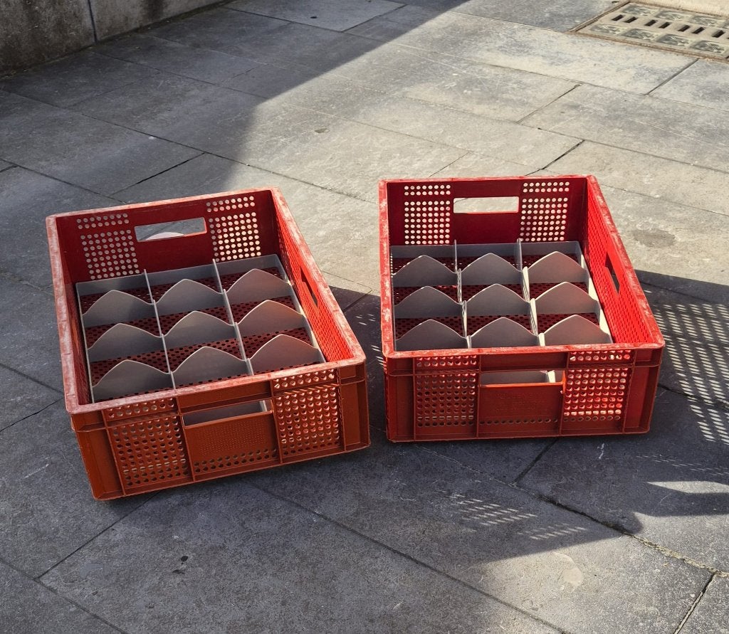 Lot : 16 casiers / bacs EURO (60x40) – Rangement - Horeca, Enlèvement, Utilisé, Transport et Stockage