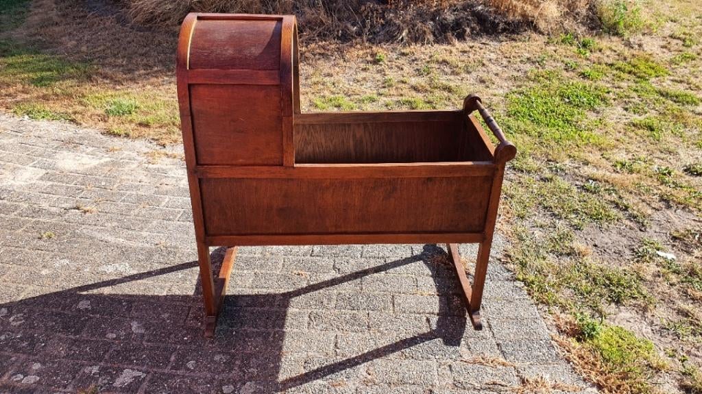 Balançoire en bois antique de 1900 en bois de chêne (45 euro, Enlèvement, Utilisé, Lit