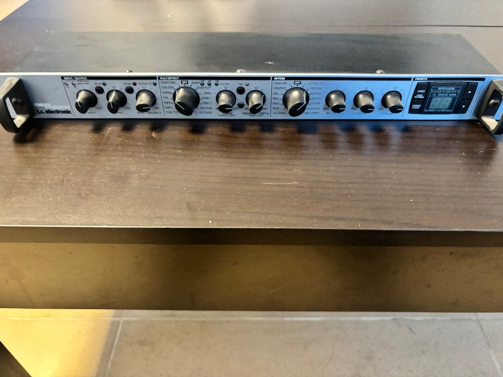 TC Electronic M300 Dual Engine reverb multi-effect processor, Musique & Instruments, Effets, Comme neuf, Enlèvement ou Envoi