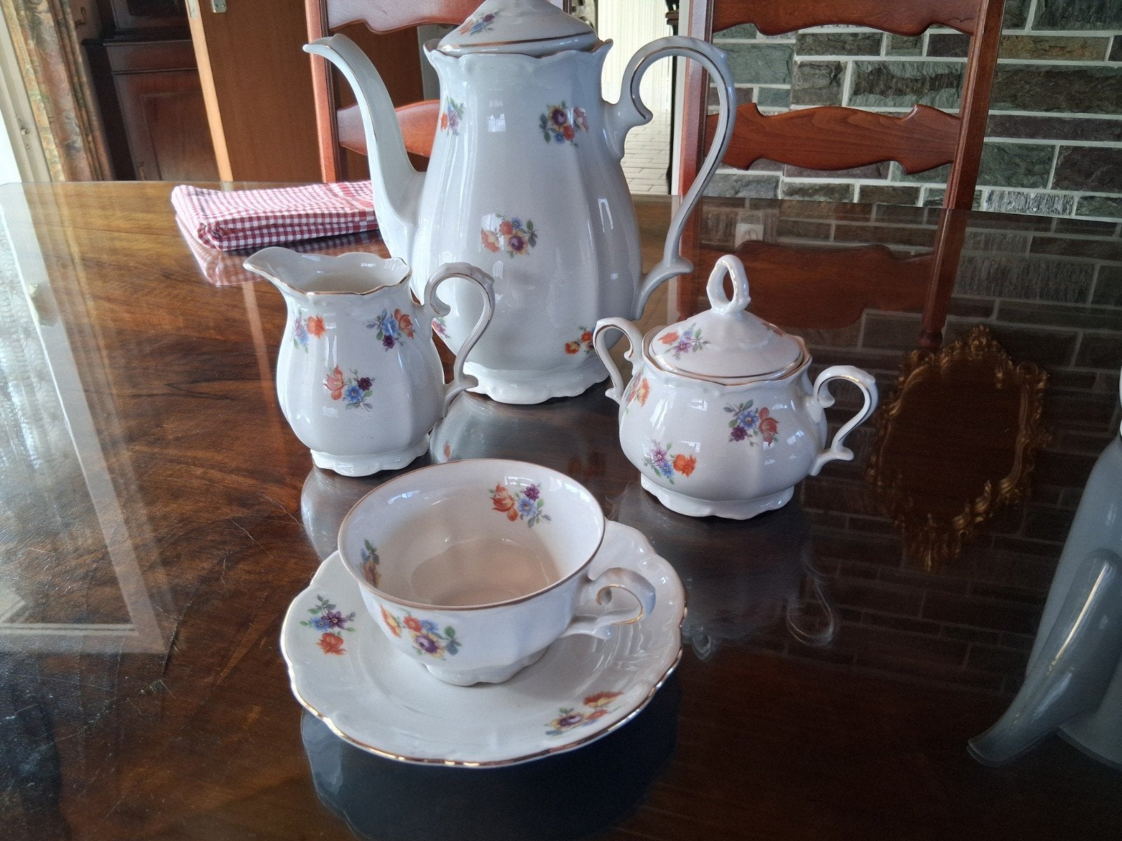 koffieservies, Ophalen