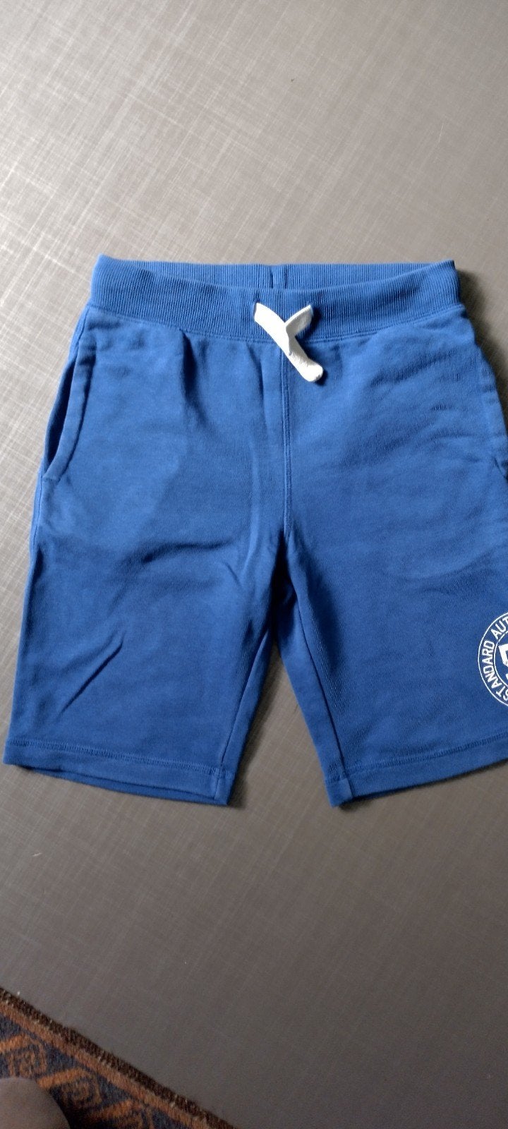sportief short, maat 140, Broek, Jongen of Meisje, Ophalen of Verzenden, Zo goed als nieuw