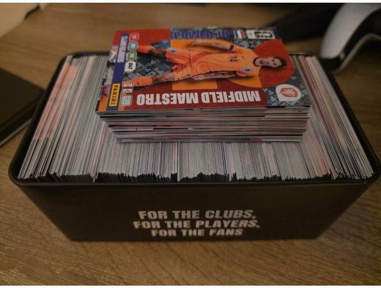 Voetbal trading card fifa panini merk 367 stuks met doos, Enlèvement