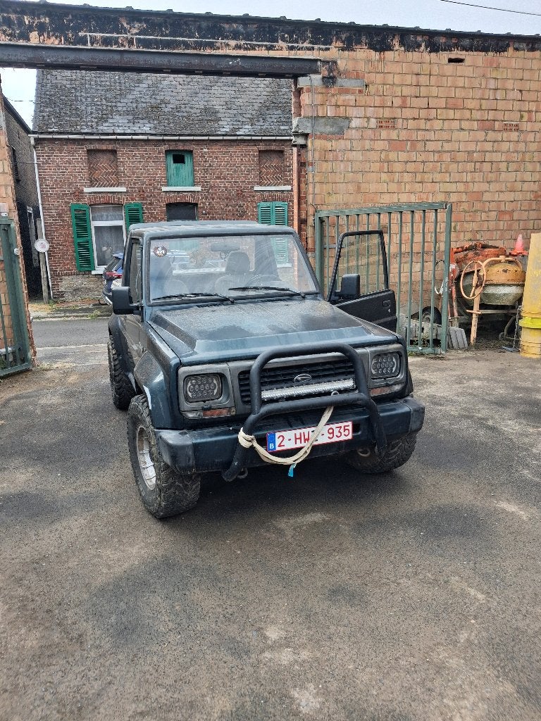 A vendre daihatsu rocky 2.8l td, Autos, Achat, Rocky, Boîte manuelle, Diesel