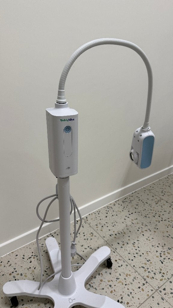 Welch Allyn onderzoeklamp, Ophalen