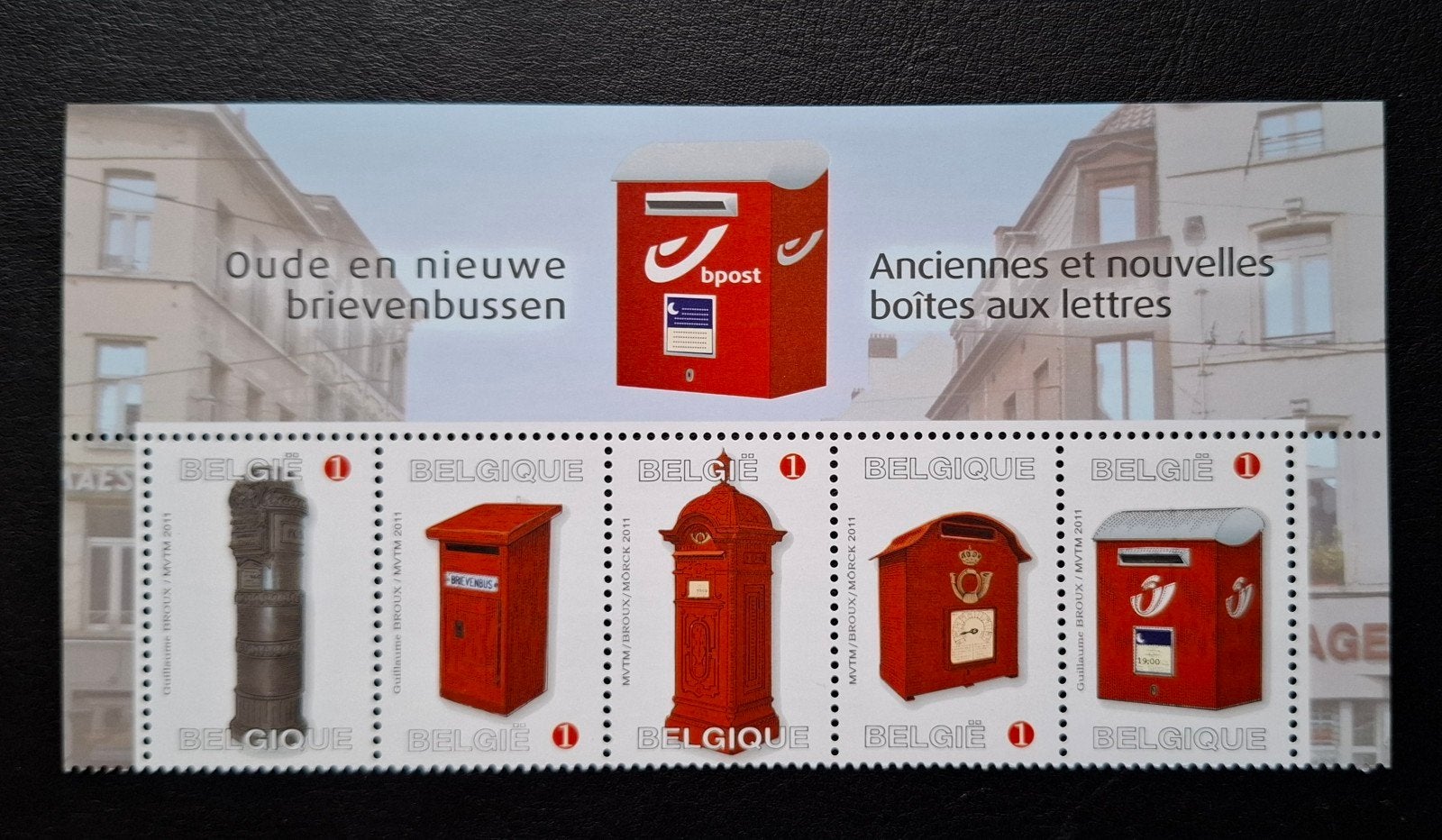 België: OBP 4130/34 ** Feest van de postzegel 2011., Postzegels en Munten, Frankeerzegel, Ophalen of Verzenden, Zonder stempel