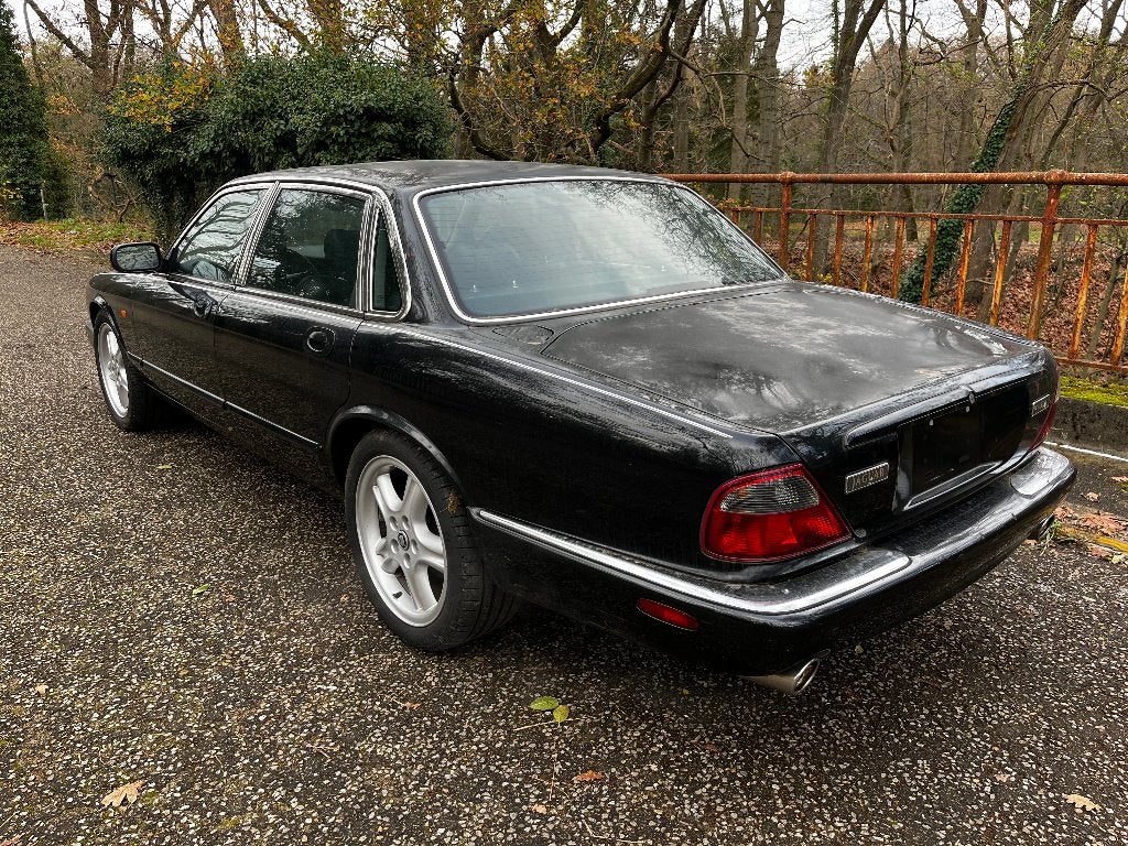 XJ8 supercharged, Auto's, Automaat, Testrit aan huis, Achterwielaandrijving, 8 cilinders