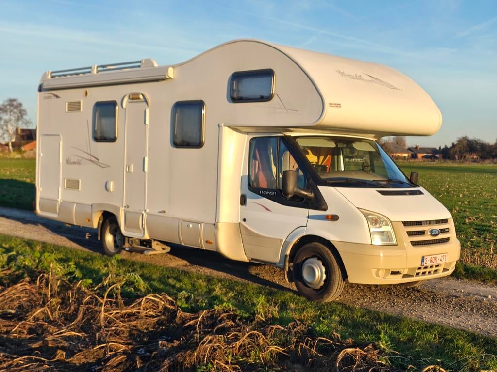 A vendre camping car Rimor 59 - 7 pl couchage/5 pl CG, 6 à 7 mètres, Siège standard, Toilette à cassette, Boîte manuelle