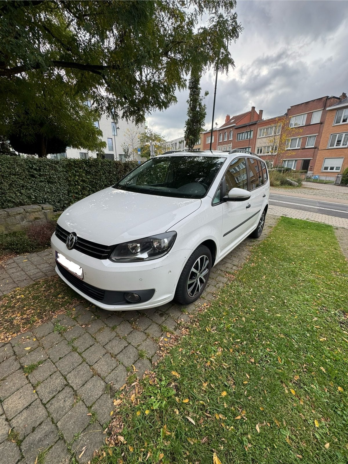 Volkswagen Touran Vw 1.6tdi 105ch premier propriétaire, Autos, Achat, Boîte manuelle, Toit panoramique, Diesel