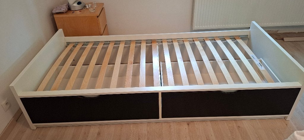 Lit IKEA SLÄKT 90x200 cm - Avec tiroirs & sommier, 90 cm, Une personne, Enlèvement, Utilisé