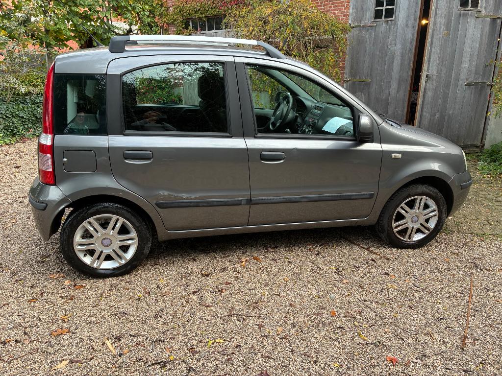 Automatique, Autos, Argent ou Gris, Achat, Panda, Entretenue par le concessionnaire