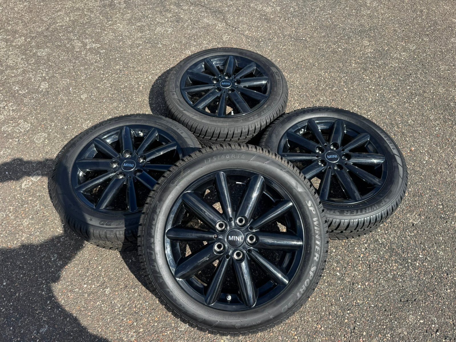 Mini Cooper F55 F56 16 inch velgenset winterbanden origineel, Autos : Pièces & Accessoires, Pneus & Jantes, Neuf, Pneus hiver