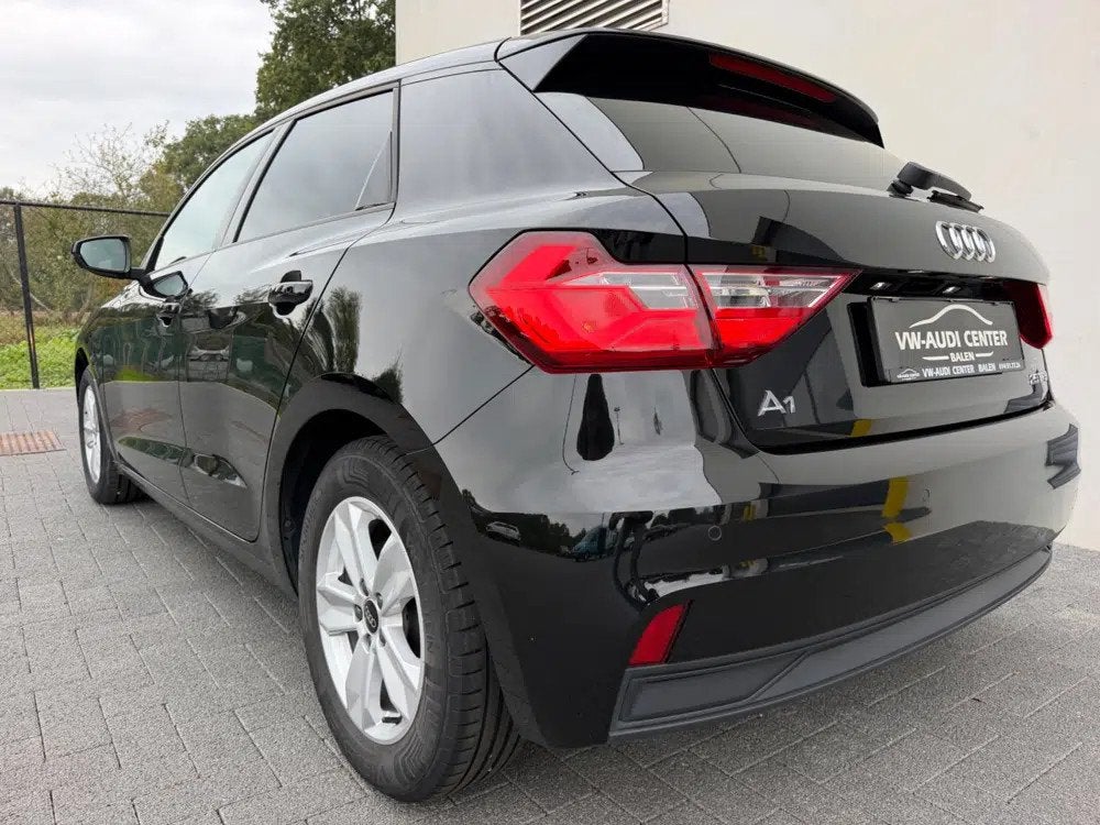 Audi A1 25 TFSI 95PK ZWART - CRUISE CONTROL - BUSINESS EDITI, Auto's, Automaat, Stof, 1200 kg, 95 pk