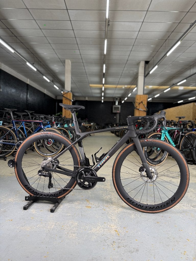 1000km Trek Madone SLR7 Di2 Carbon Racefiets, Ophalen of Verzenden, Zo goed als nieuw