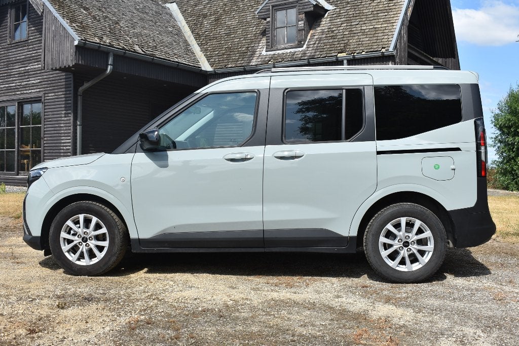 Ford Tourneo Courier Titanium AUTOMATIQUE, Achat, 998 cm³, Euro 6, Entreprise