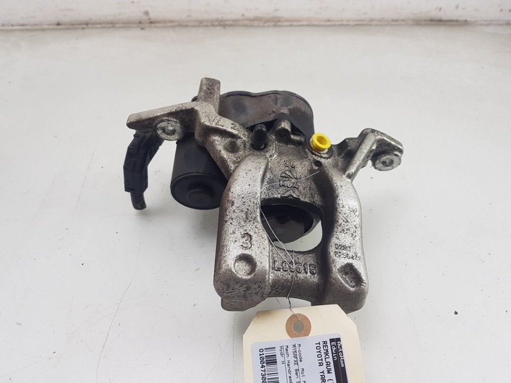 ETRIER DE FREIN ARRIÈRE DROIT Yaris Cross (PB1 / PJ1), Utilisé, Toyota