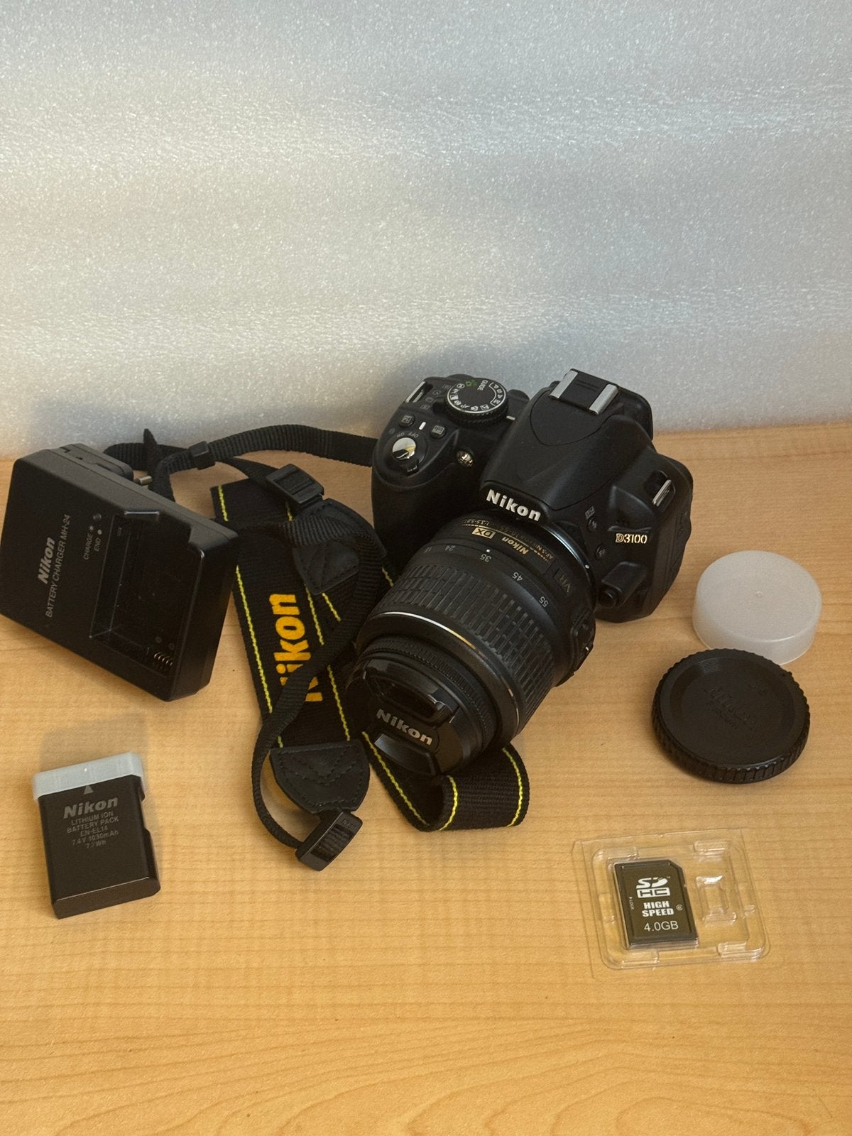 Nikon D3100 + 18-55mm + sac de transport + carte SD, TV, Hi-fi & Vidéo, Appareils photo numériques, Comme neuf, 14 mégapixels