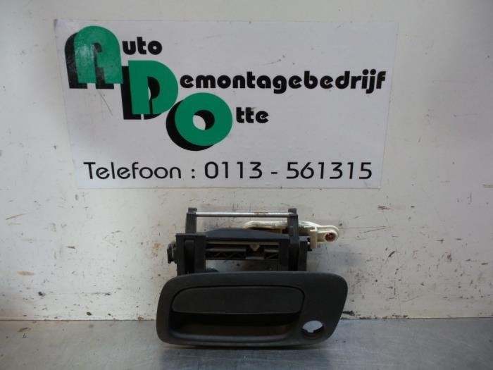 Portiergreep 4Deurs links-voor van een Opel Astra (Astra G 9, Gebruikt, -, -, Opel