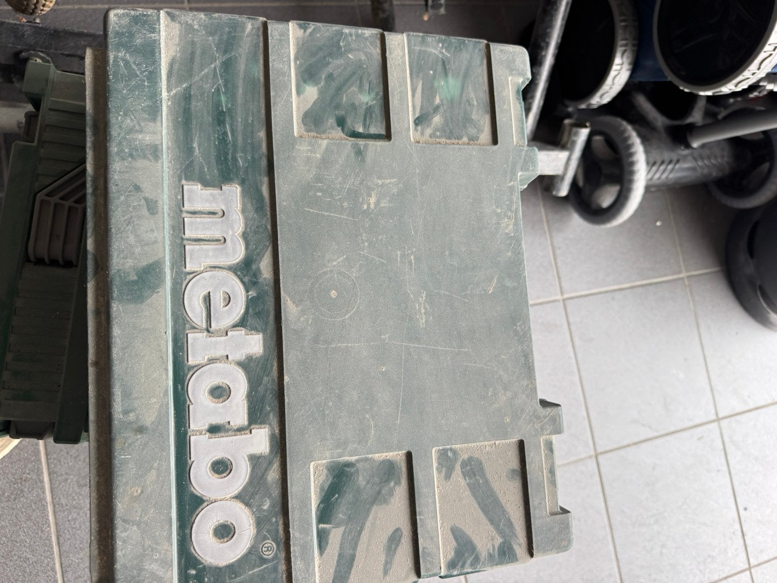 2 Lege hikoki en metabo dozen, Ophalen, Zo goed als nieuw