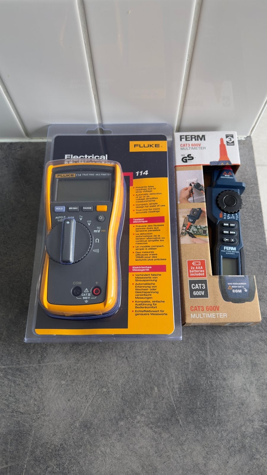 Fluke 114 gratis tester bij ongeopende verpakking, Ophalen of Verzenden, Nieuw