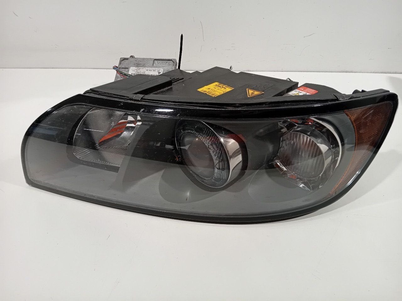 Koplamp links Volvo V50, Onderdelen@venauto.nl, Van der Ven Autorecycling B.V., Gebruikt, Ettenseweg 76, 4706 PB Roosendaal, The Netherlands