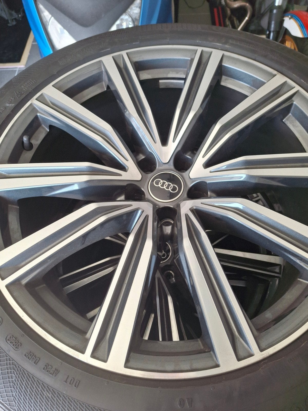 Originele Audi Q8 velgen, 21duim, met winterbanden te koop., Ophalen, Winterbanden, Velg(en)
