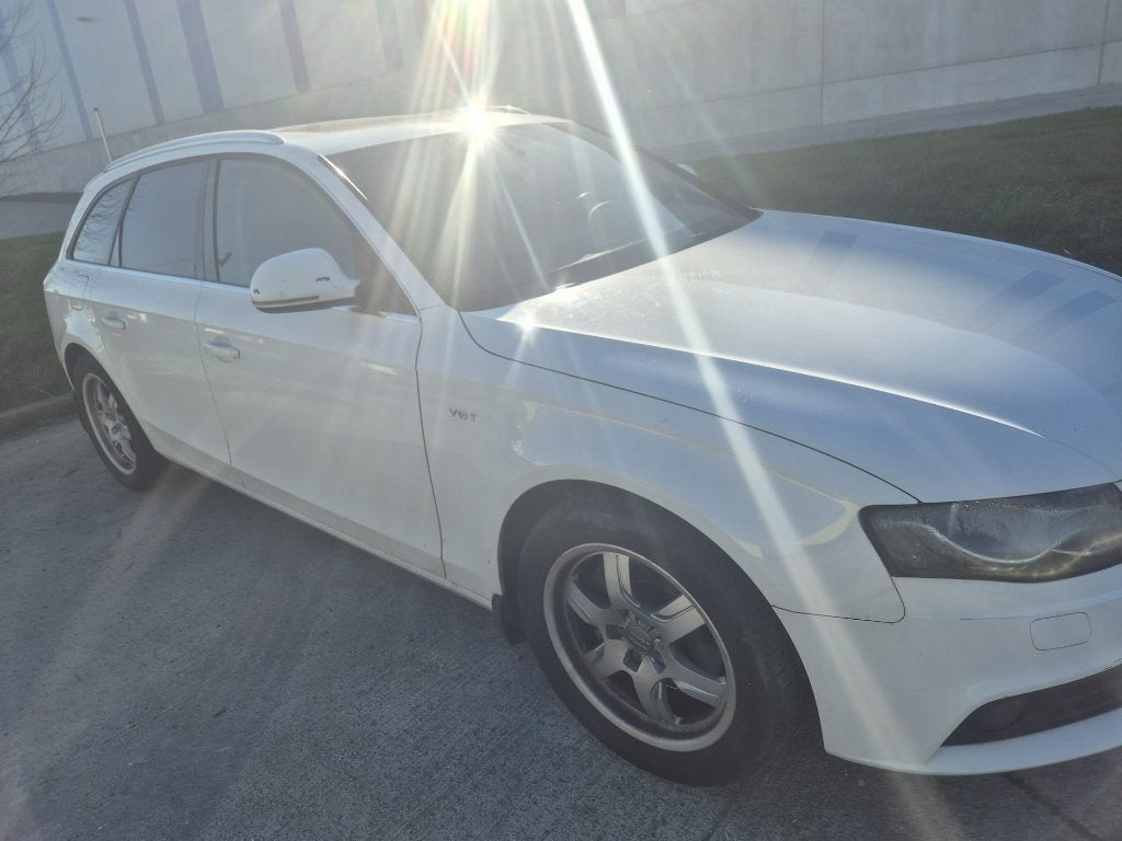2.7 Diesel - V6 - Boîte Automatique - Audi A4 Break, Automaat, Euro 5, A4, Bedrijf
