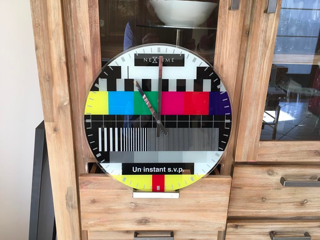 Glazen wandklok, Ophalen, Zo goed als nieuw, Wandklok