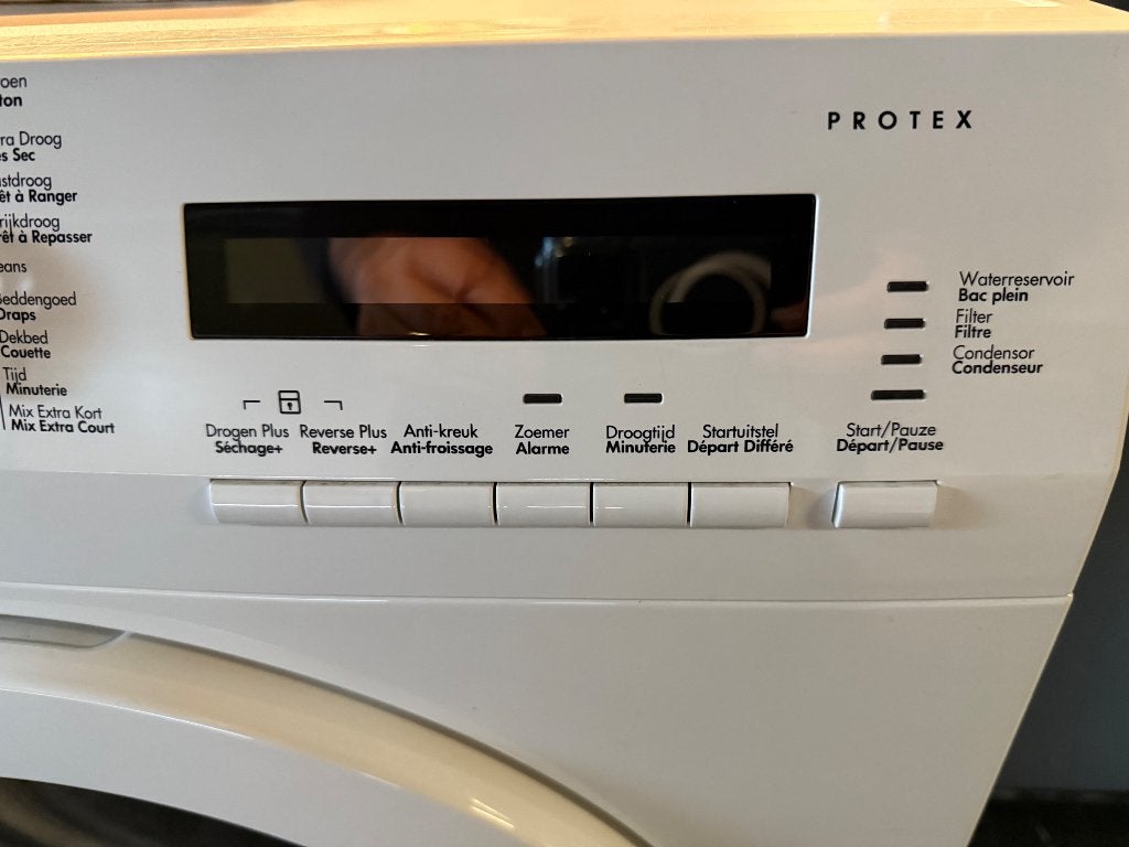 Droogkast AEG, Elektronische apparatuur, Ophalen, Gebruikt, 8 tot 10 kg, Voorlader