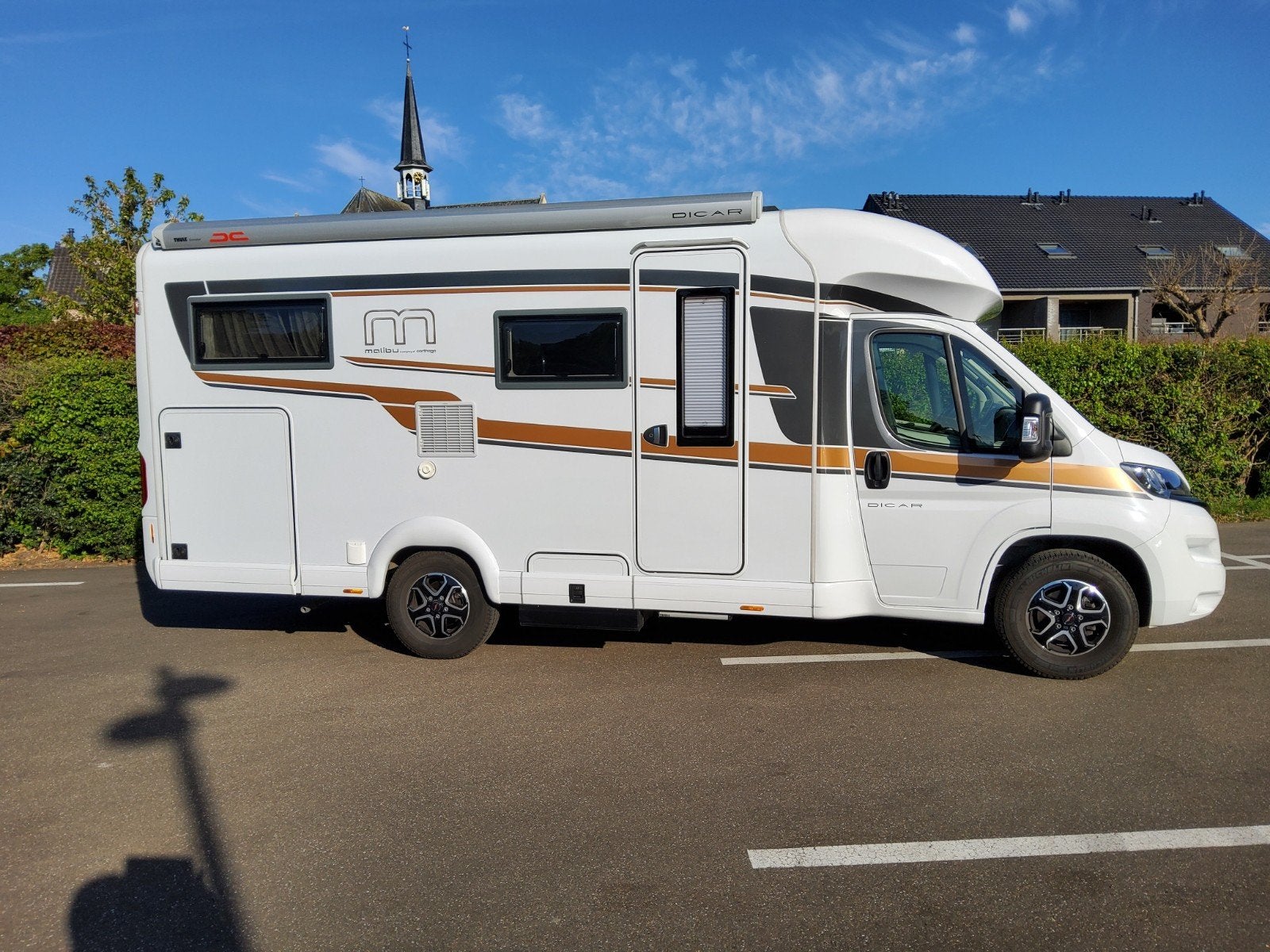 ‼️‼️CARTHAGO MALIB‼️‼️Automaat 9trap‼️‼️NIEUW ‼️‼️, Toilette à cassette, Fiat, Semi-intégral, Jusqu'à 2