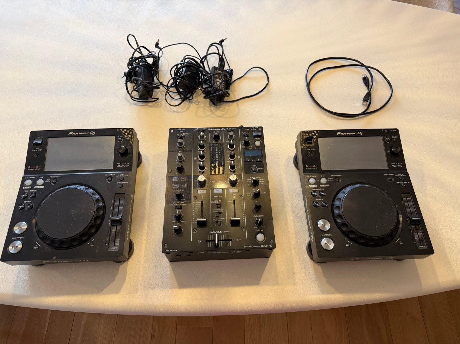 2x XDJ700 met DJM450 2 kanaalsmixer, Muziek en Instrumenten, Ophalen, Zo goed als nieuw, Pioneer
