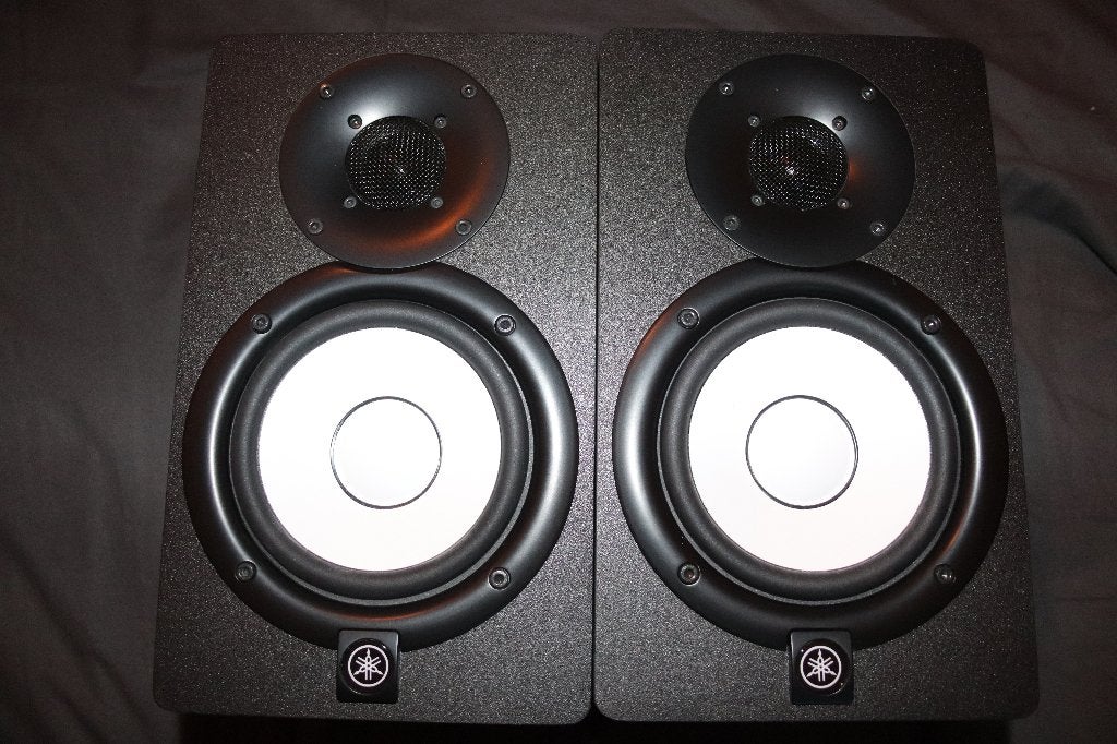 Yamaha HS5 (Paar) - In nieuwstaat met originele doos, Ophalen, Studiomonitor, 60 tot 120 watt, Nieuw
