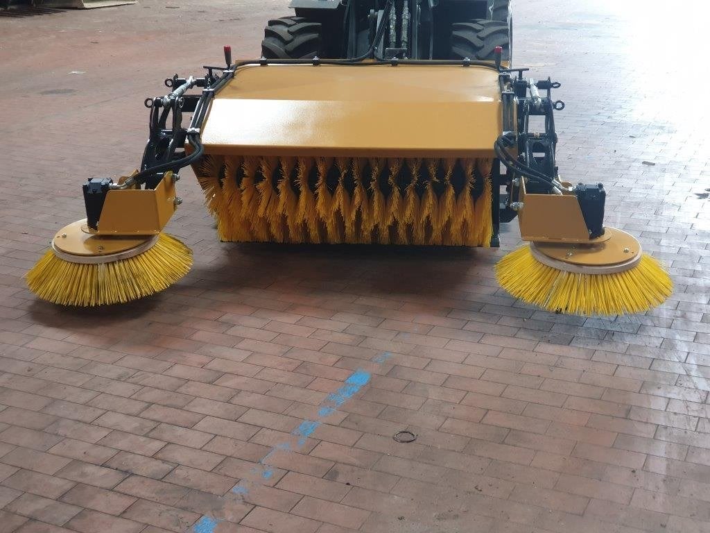 Veegmachine met zijborstel(s), Ophalen, Nieuw