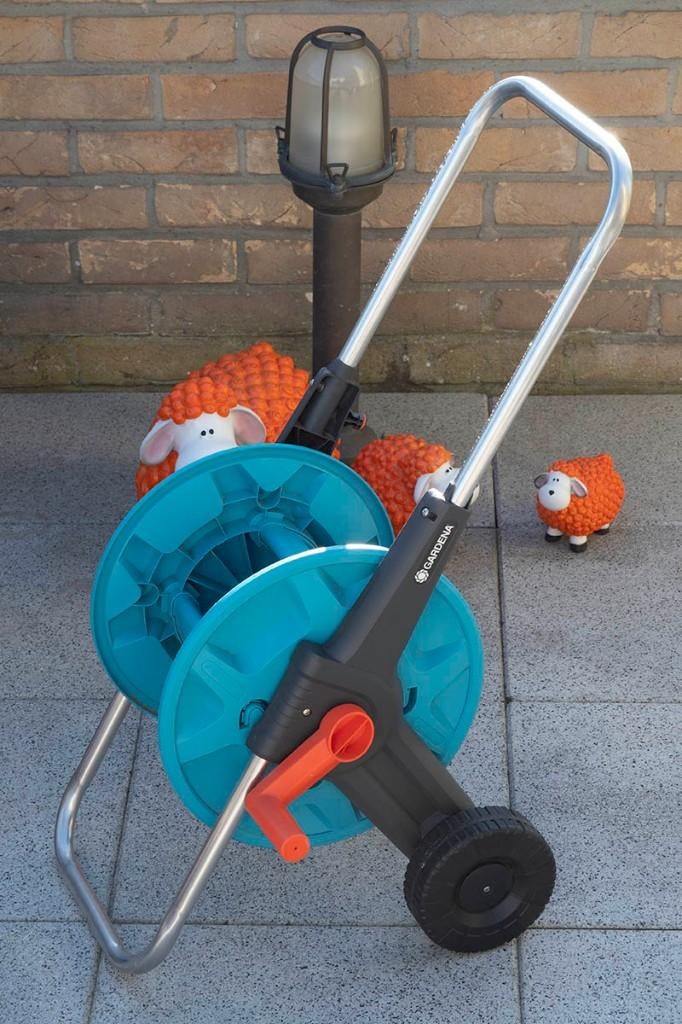 Gardena tuinslanghaspel - rolwagentje, Tuin en Terras, Ophalen, Zo goed als nieuw, Tuinslanghaspel