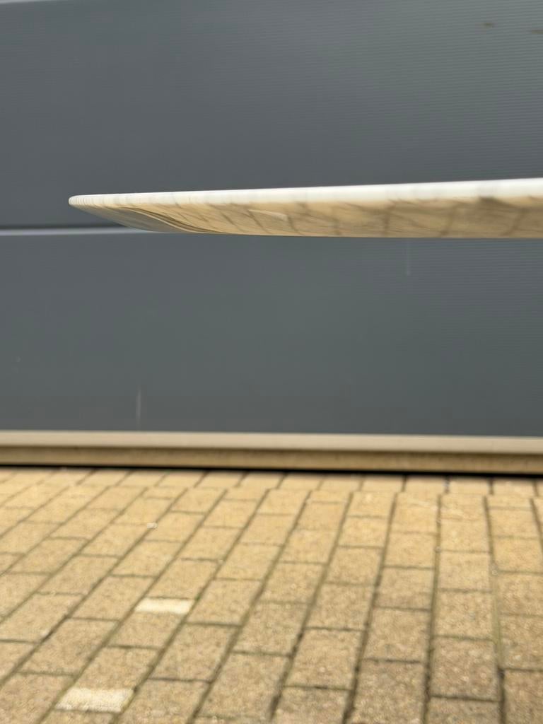 Originele ovale Knoll Tulip eettafel (198/244cm) Carrara, Huis en Inrichting, Ophalen of Verzenden, Vitra togo mah jong ligne roset sede cassina b&b italia artifort
