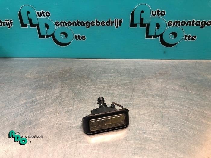 Eclairage immatriculation d'un Citroen Nemo (Nemo 08-), -, 3 mois de garantie, Utilisé, -