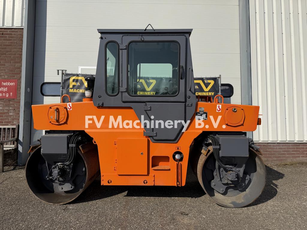 Rouleau vibrant Hamm Tandem DV 3.2 (2001), Articles professionnels, Machines & Construction | Grues & Excavatrices, Autres types