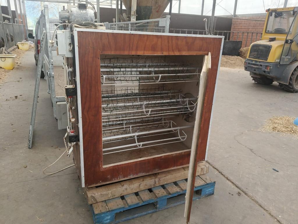 Grote broedkast struisvogel/emoe/... eieren, Ophalen