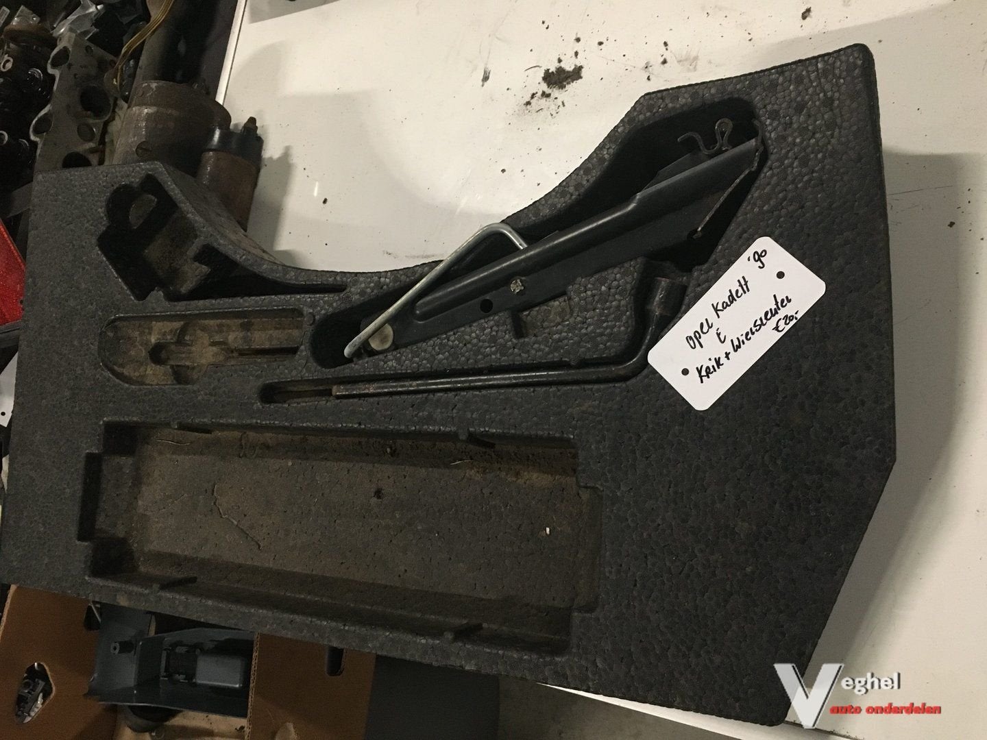 Opel Kadett E 1990 Krik met wielsleutel, Auto diversen, Autogereedschap, Gebruikt, -, -, Ophalen of Verzenden