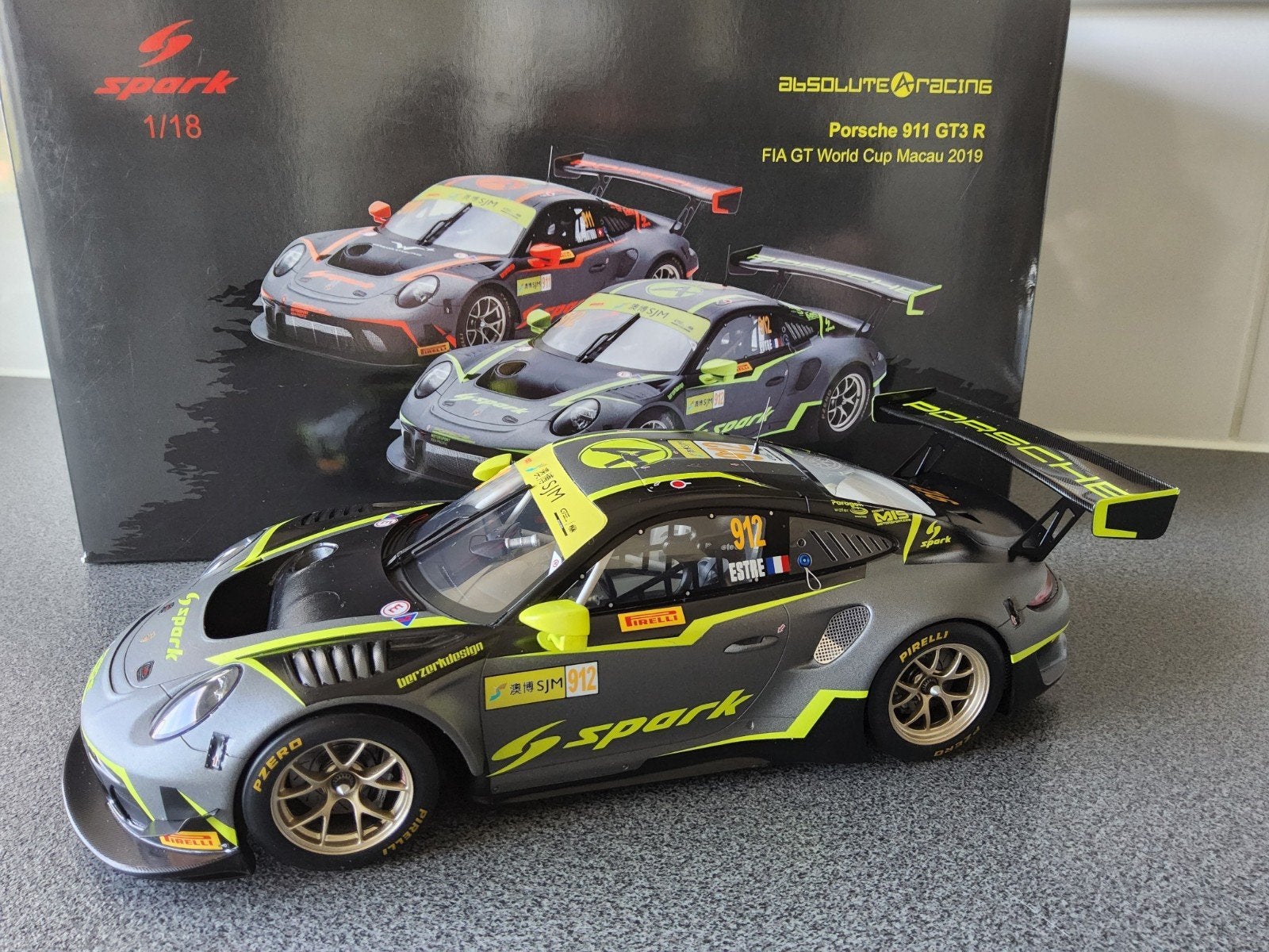 Porsche 911 GT3 R., Hobby & Loisirs créatifs, Voitures miniatures | 1:18, Enlèvement ou Envoi