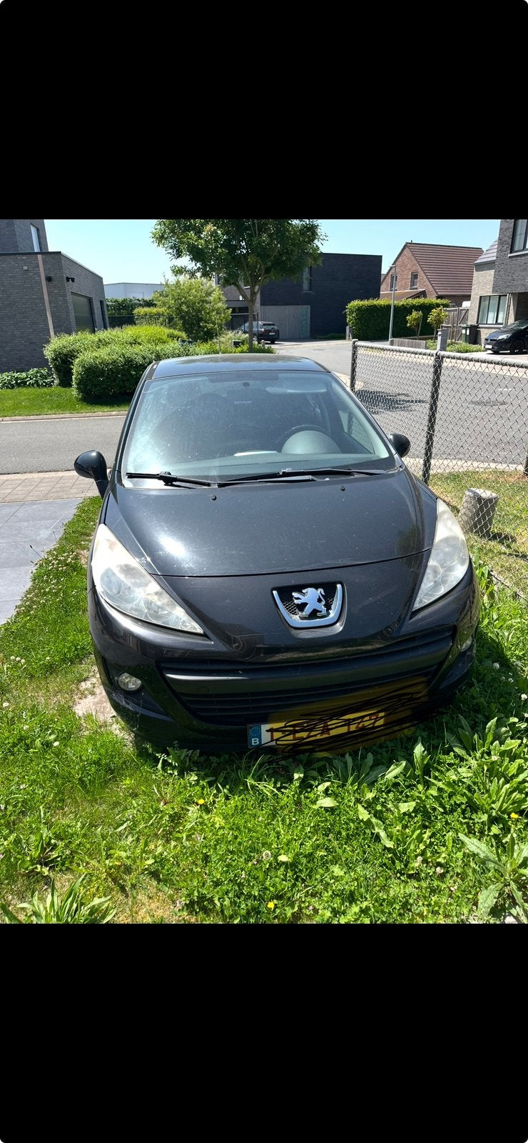 Peugeot 207+, Auto's, Peugeot, Voorwielaandrijving, Euro 5, Stof, Zwart