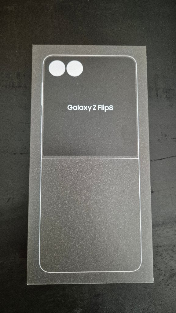 Samsung Galaxy Z Flip8 256GB "Nieuw en Verzegeld" 750 euro, 256 GB, Ophalen, Nieuw, Galaxy Z Flip