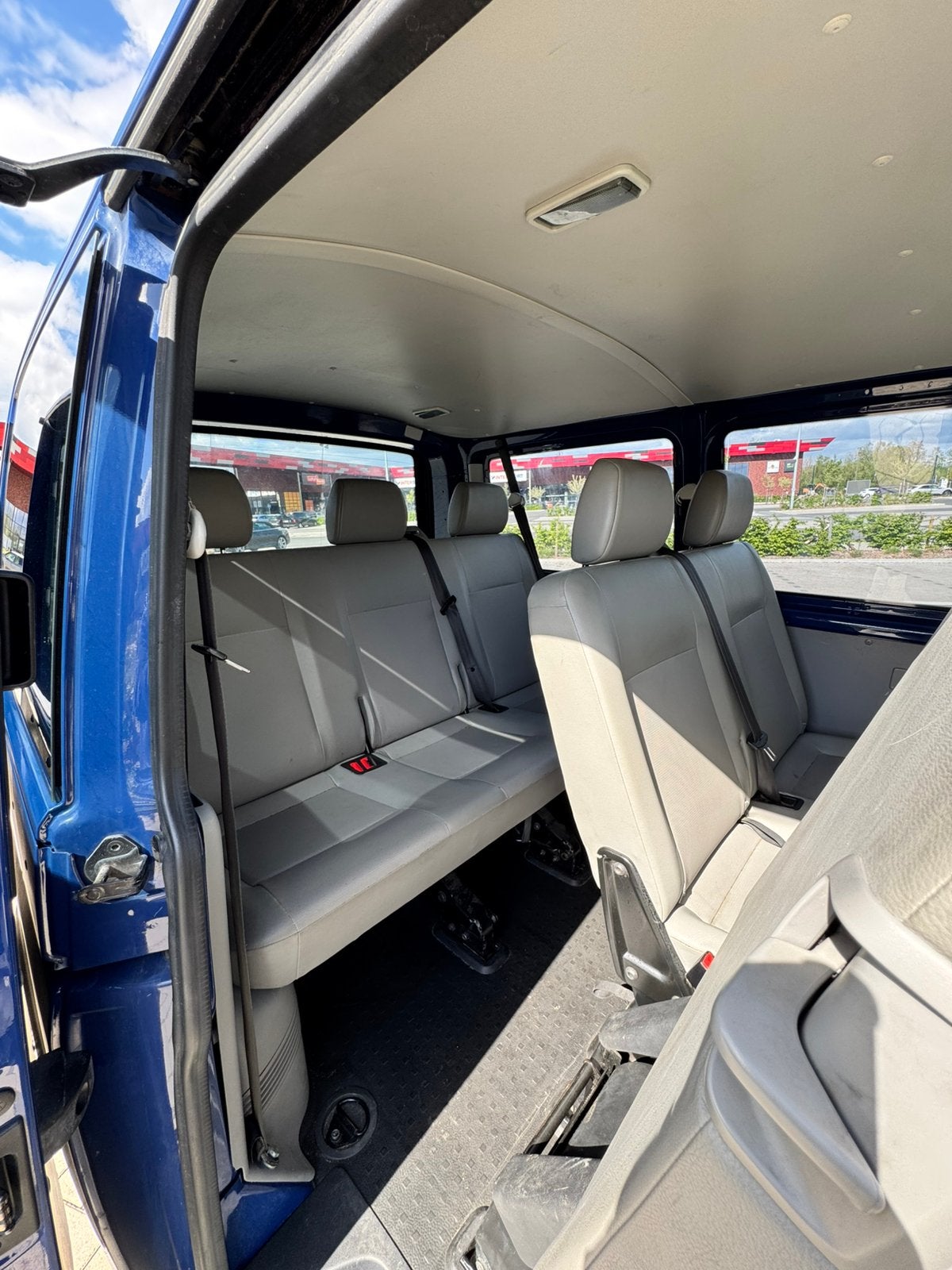 volkswagen t5 transporter, Auto's, Volkswagen, Voorwielaandrijving, Monovolume, Beige, Blauw