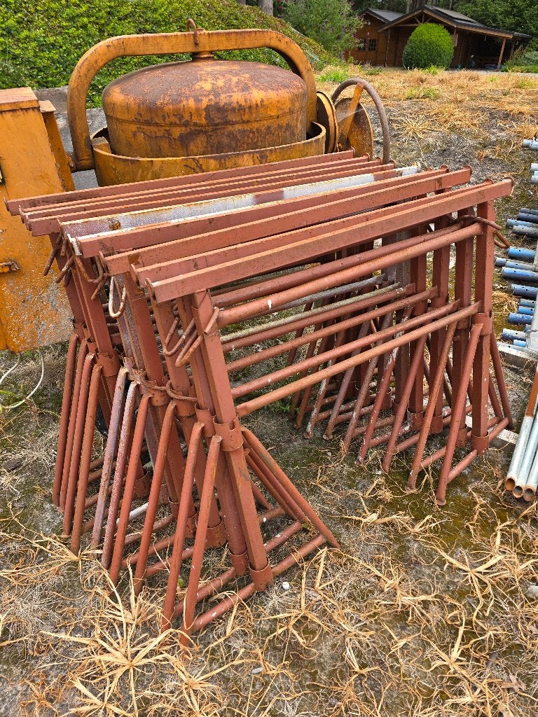 metser schragen, Ophalen, Zo goed als nieuw