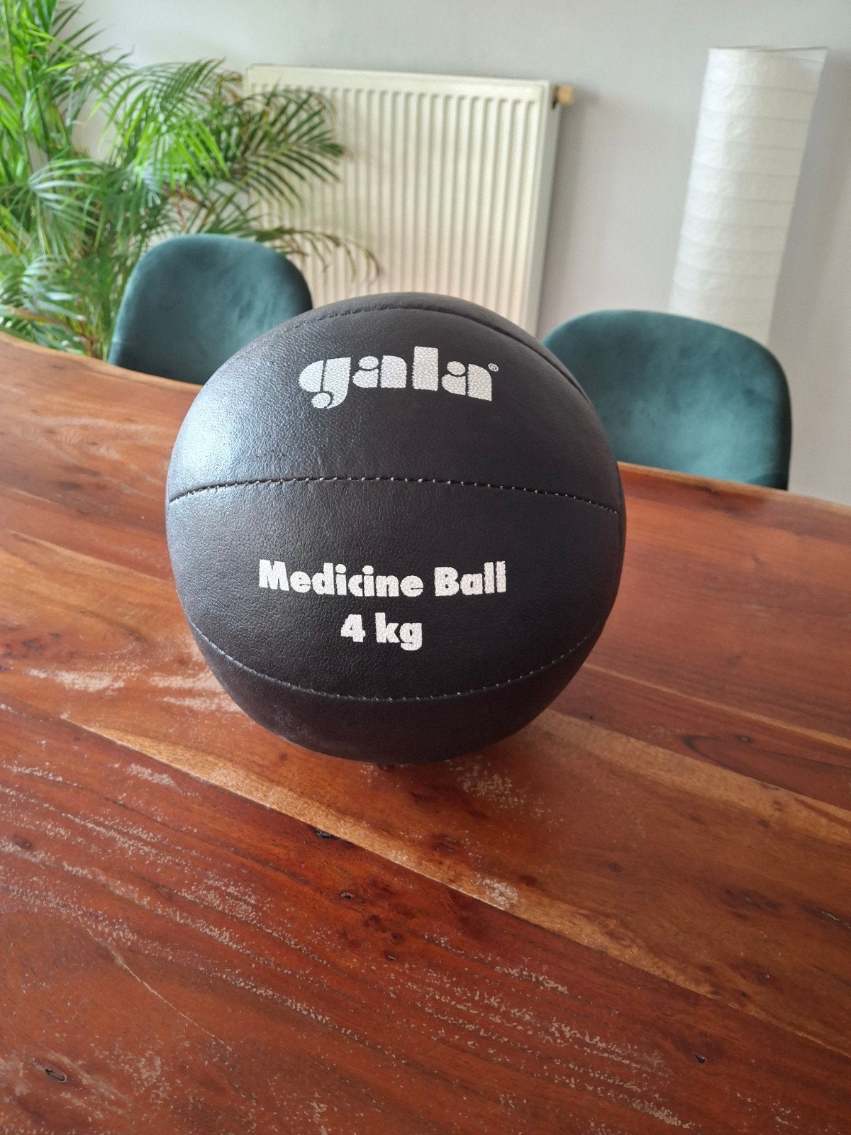 Gala medicine / fitness ball 4 kilogram, Sport en Fitness, Fitnessmaterialen, Ophalen