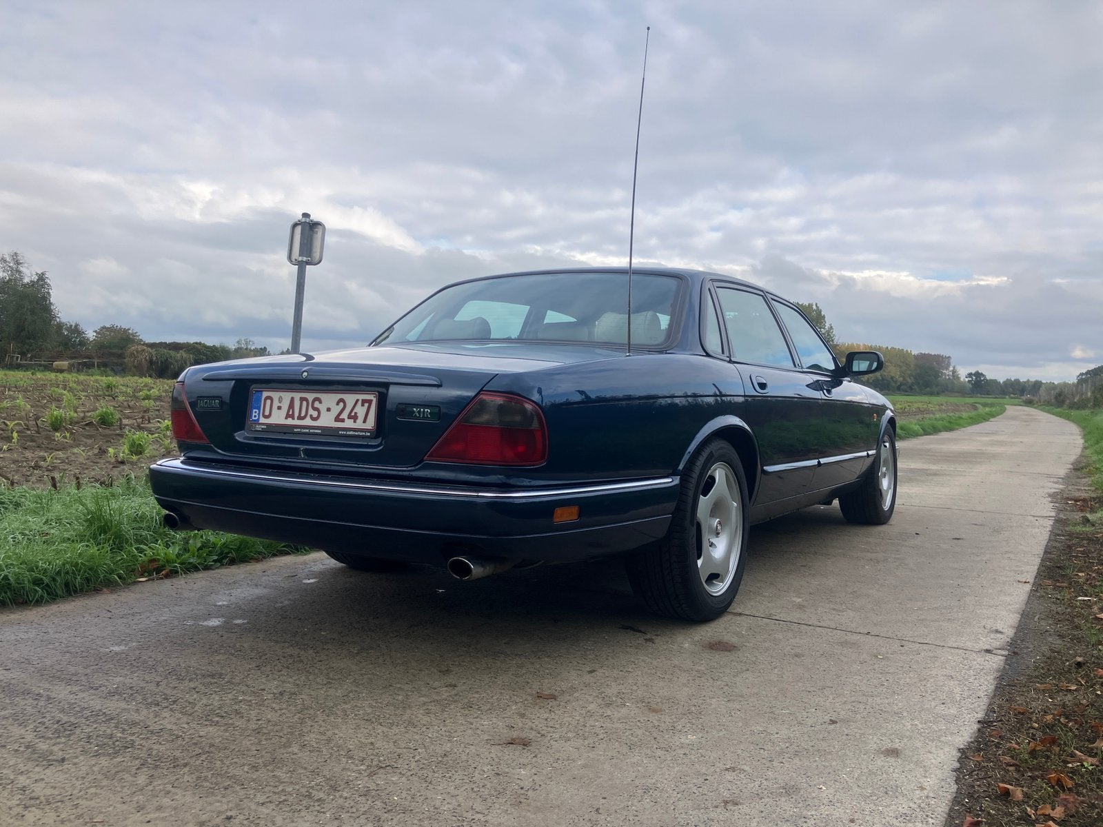 Jaguar xjr-6, Auto's, Automaat, 4 deurs, Achterwielaandrijving, Beige