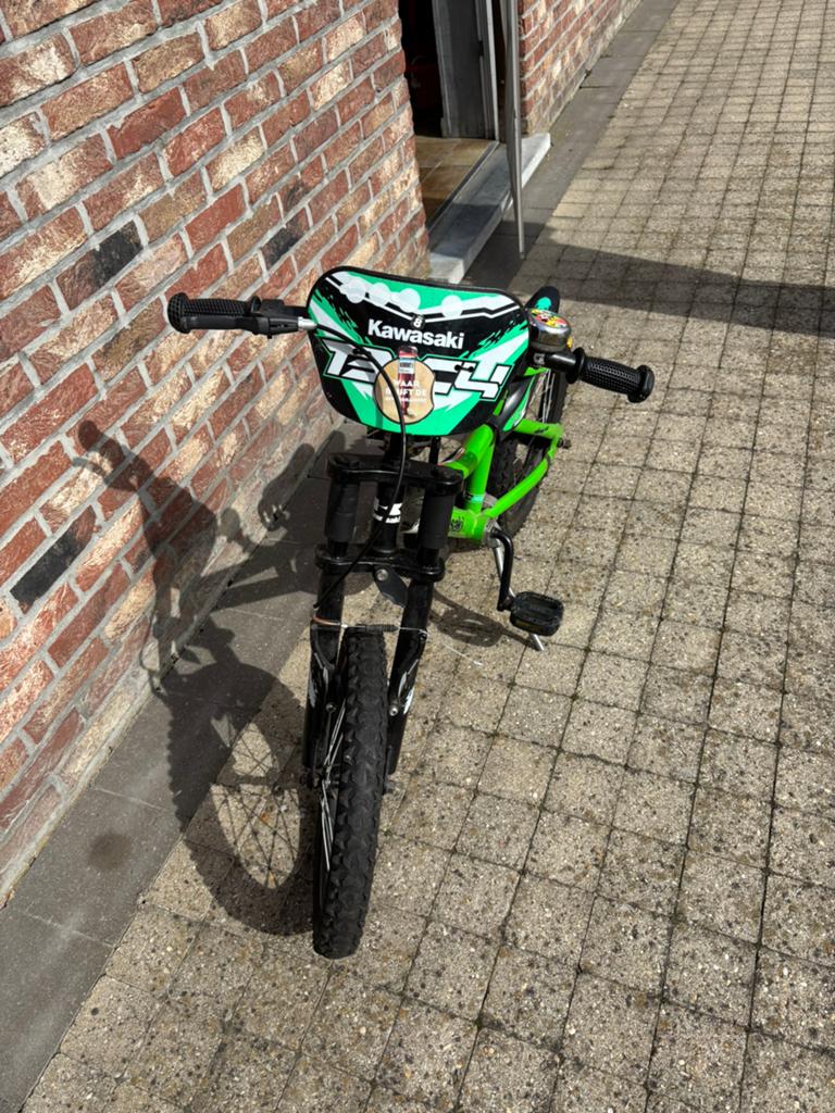 Kawasaki kinderfiets 16 inch, Fietsen en Brommers, Ophalen, Zo goed als nieuw
