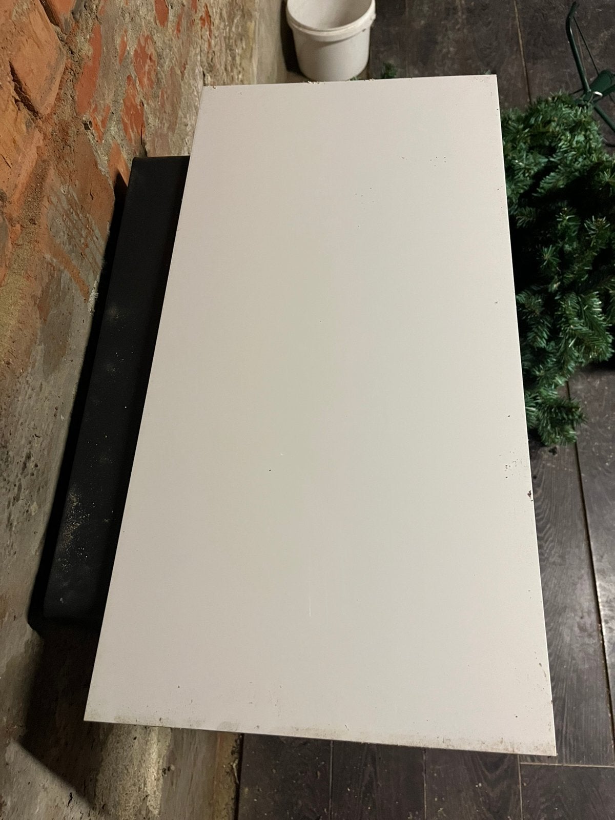 Witte tegels, Ophalen, Nieuw