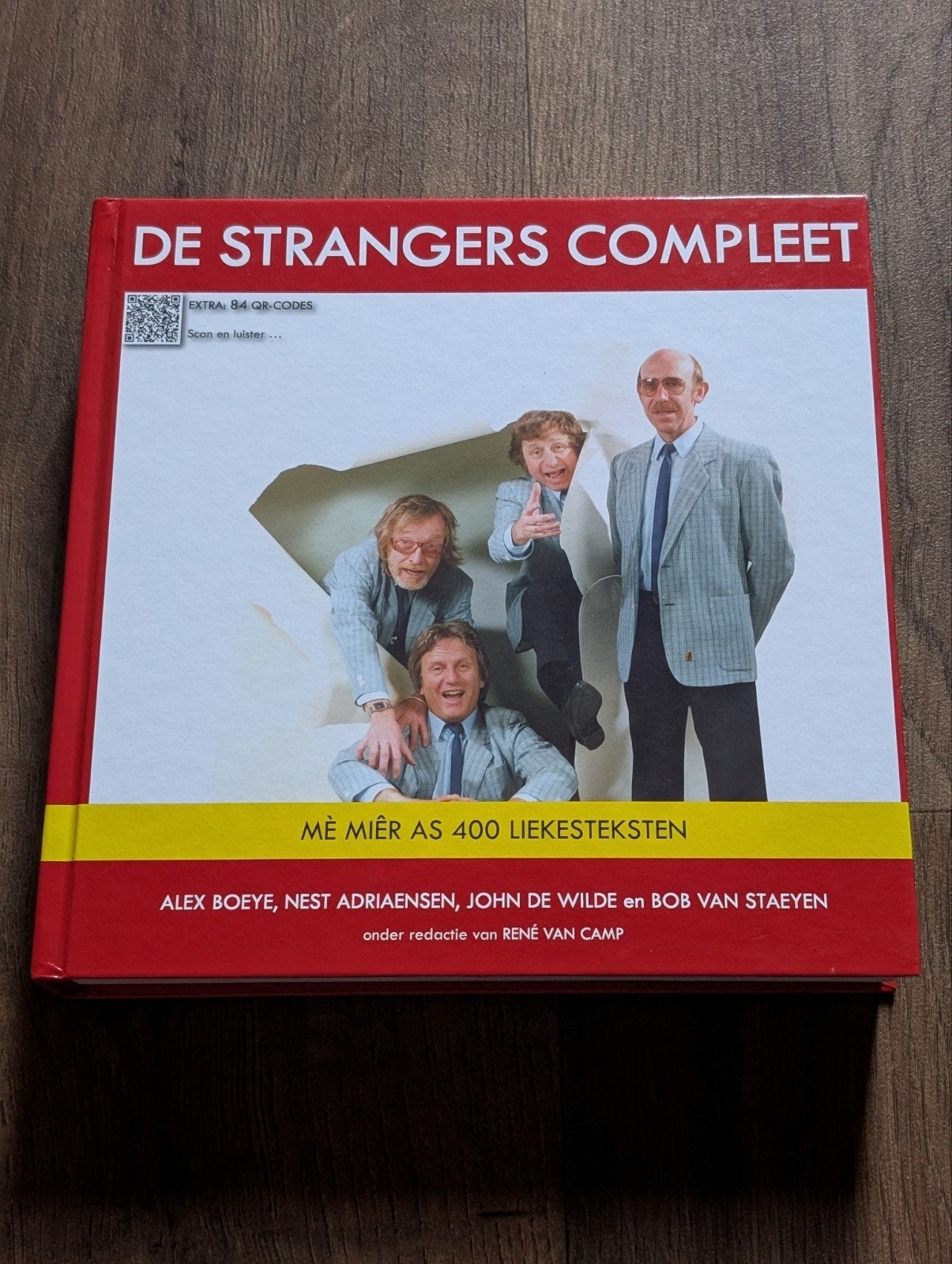 René Van Camp - De Srangers compleet gesigneerd, Livres, Musique, Enlèvement ou Envoi, René Van Camp