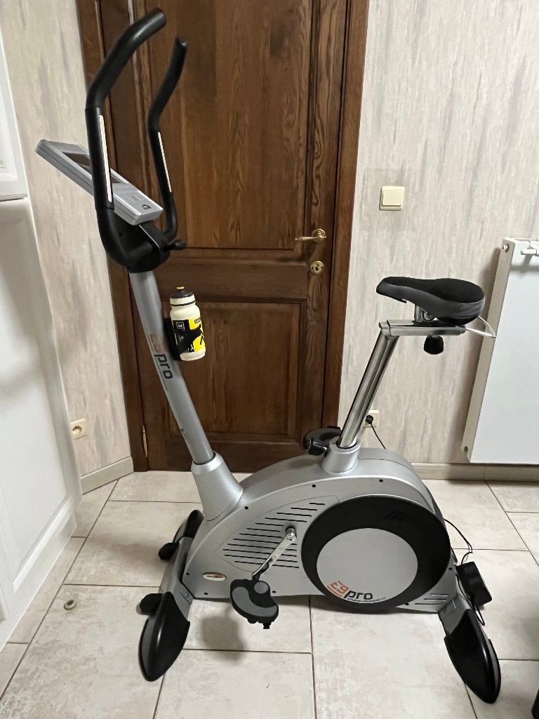 Ergomètre de studio Home Trainer E9 Pro Xelus, comp variable, Jambes, Aluminium, Enlèvement, Utilisé